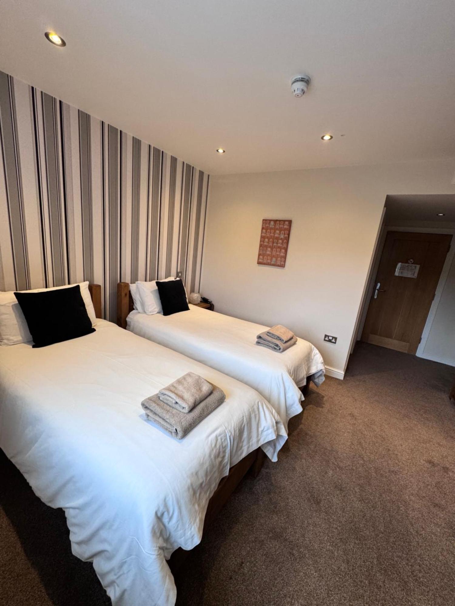 The White Hart Inn Alfreton Kültér fotó