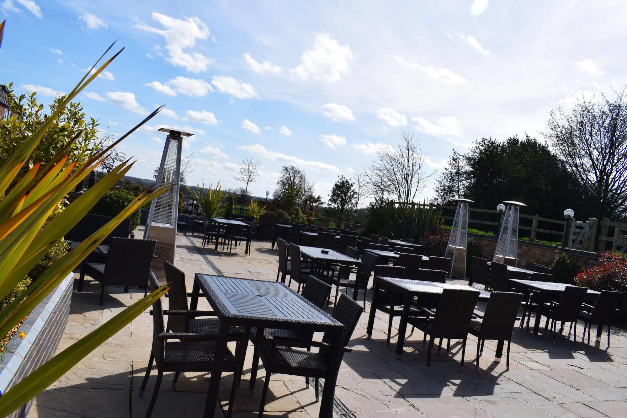 The White Hart Inn Alfreton Kültér fotó